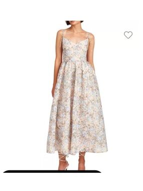 En Saison Floral Midi Dress in Pastel Blue and Beige